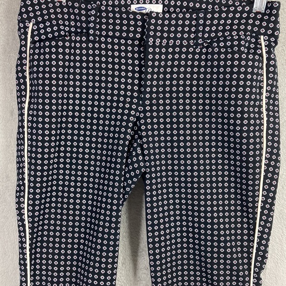 Old Navy Black w Design White Side Stripe Skinny Ankle Pants Size 4 - Picture 3 of 9